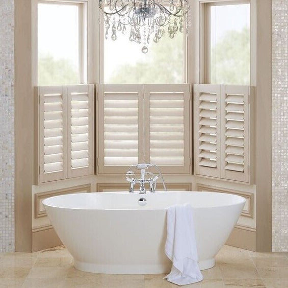 Beck Touchstone Freestanding Modern Bath | 1690mm x 800mm