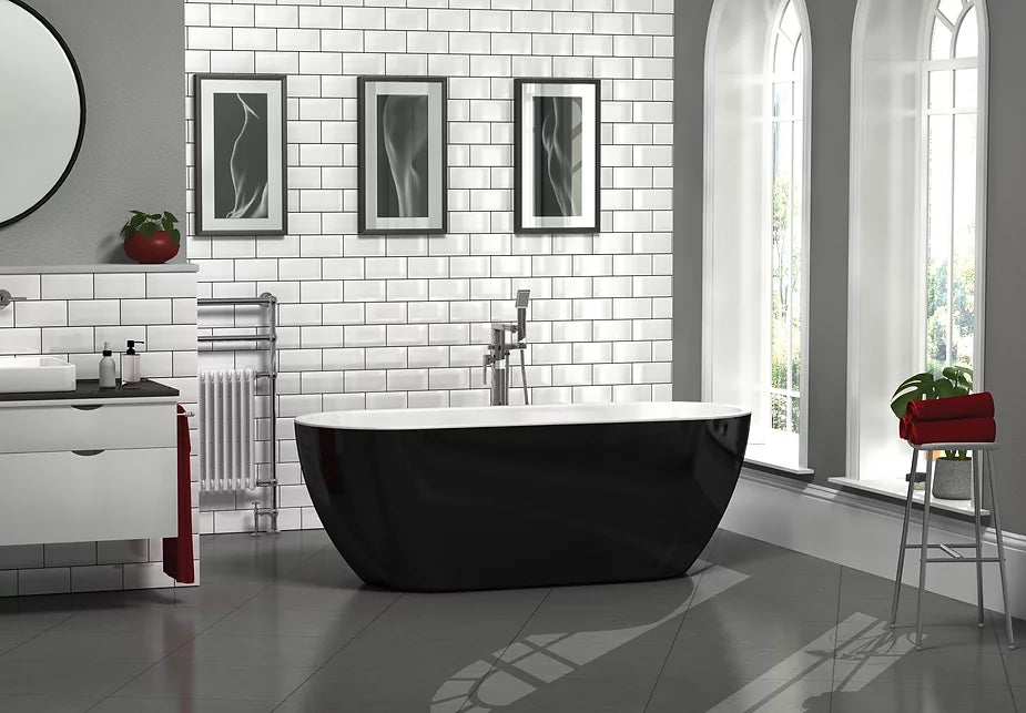 Hibiscus Gloss Black Freestanding Bath 1690 x 730mm